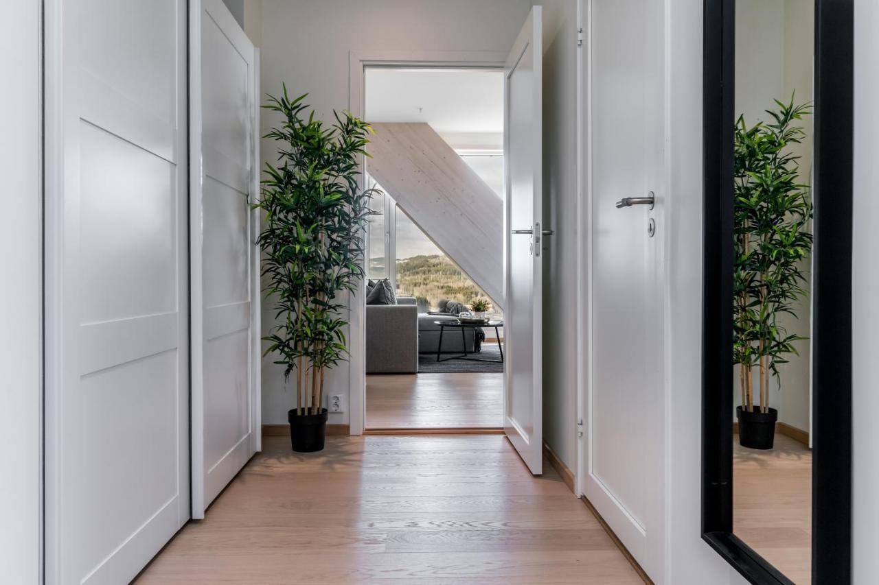Mjos Tower Apartment - Lovely City View Sjusjøen エクステリア 写真